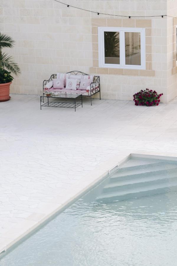 Masseria Petrusella Giuggianello Exterior photo